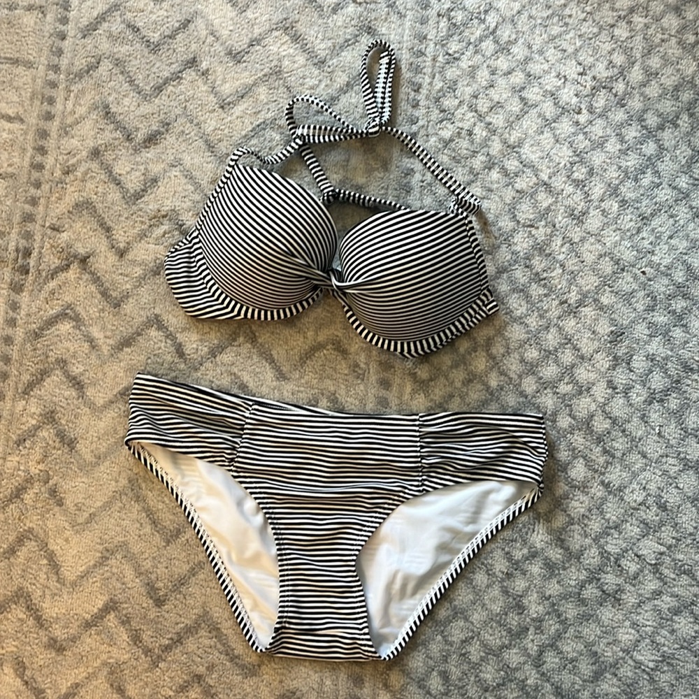 Aerie push up padded bikini 34B small bottoms